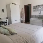 Bed & Breakfast Casa Rosa Degli Abruzzo 3*
