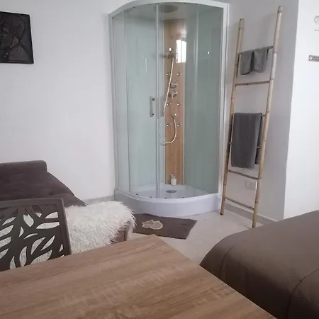 Casa Rosa Degli Abruzzo 3*